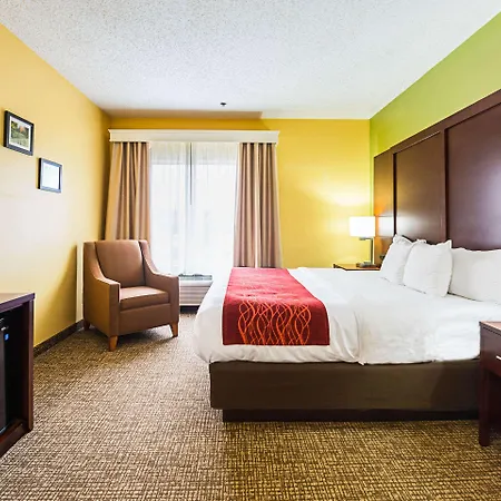 Comfort Inn & Suites Englewood Exterior photo