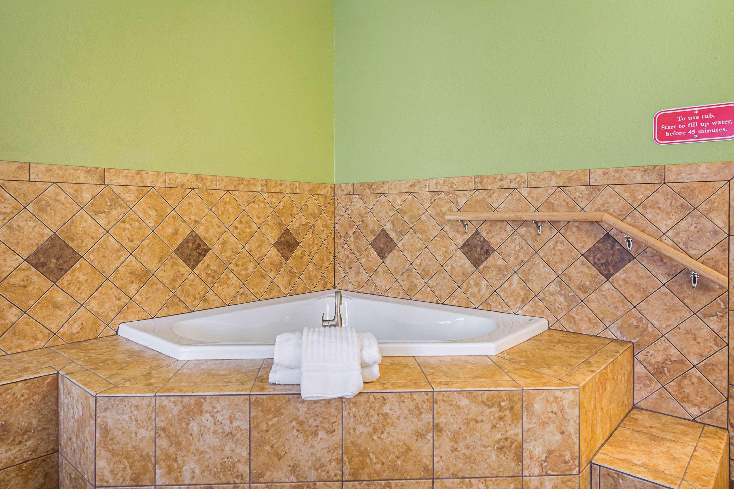 Hotel Comfort & Englewood